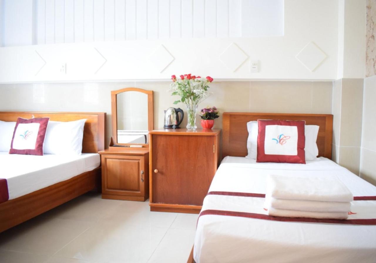 Reddoorz Marieline 2 Hotel Хошимін Екстер'єр фото