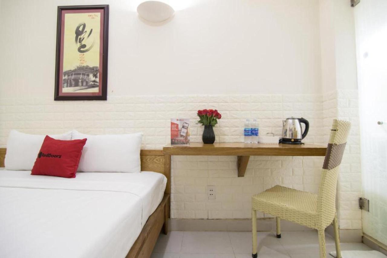 Reddoorz Marieline 2 Hotel Хошимін Екстер'єр фото