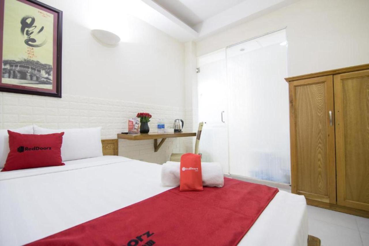 Reddoorz Marieline 2 Hotel Хошимін Екстер'єр фото
